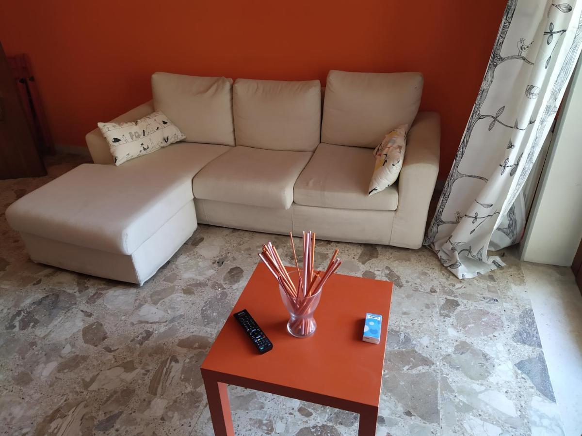 Vesuvio Corner - Spacious And Colorful Apartment In San Giorgio, Very Close To Napoli, Ideal For Families And Groups, Close To Pompeii, Sorrento... San Giorgio a Cremano Eksteriør bilde