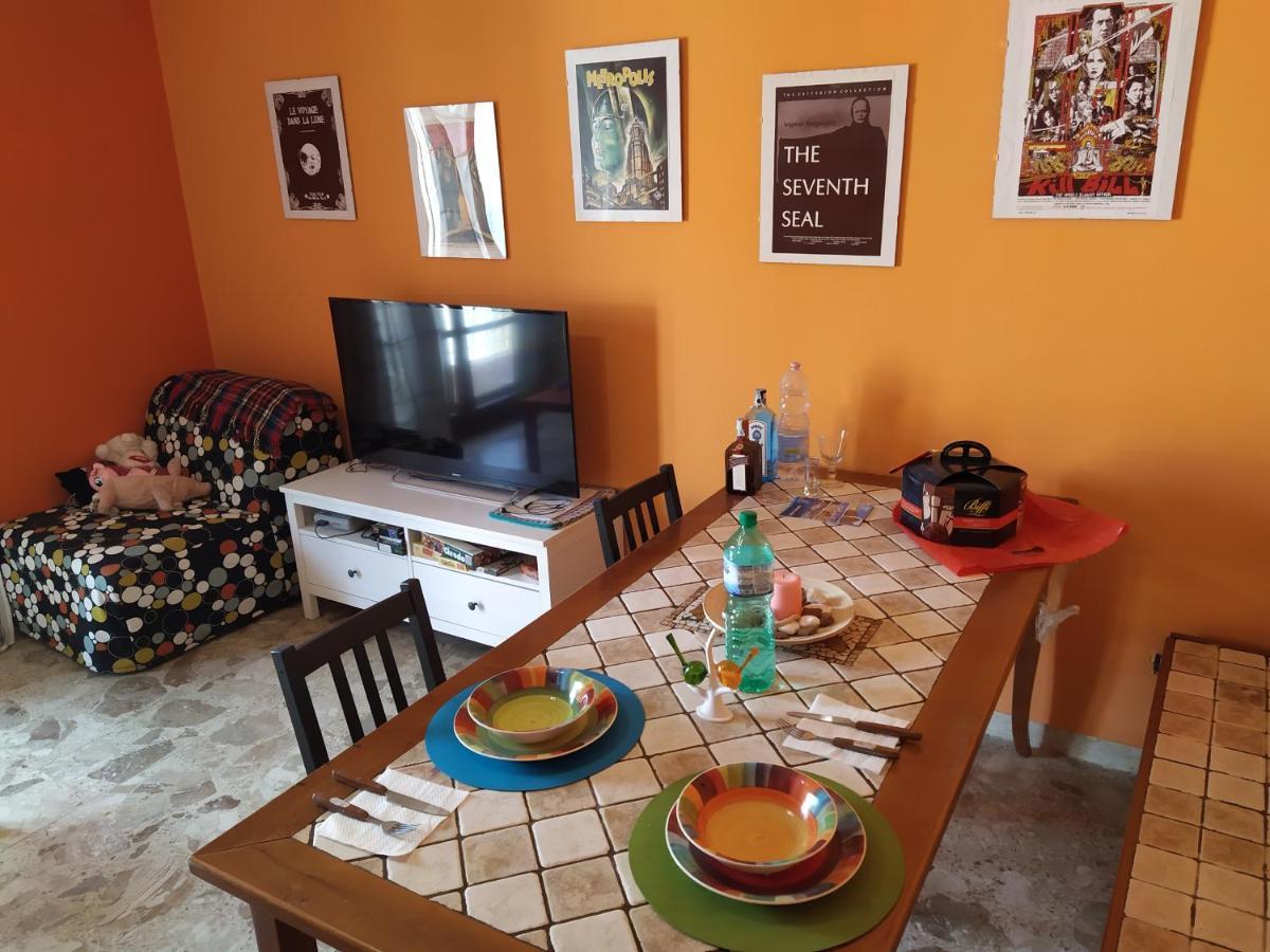 Vesuvio Corner - Spacious And Colorful Apartment In San Giorgio, Very Close To Napoli, Ideal For Families And Groups, Close To Pompeii, Sorrento... San Giorgio a Cremano Eksteriør bilde