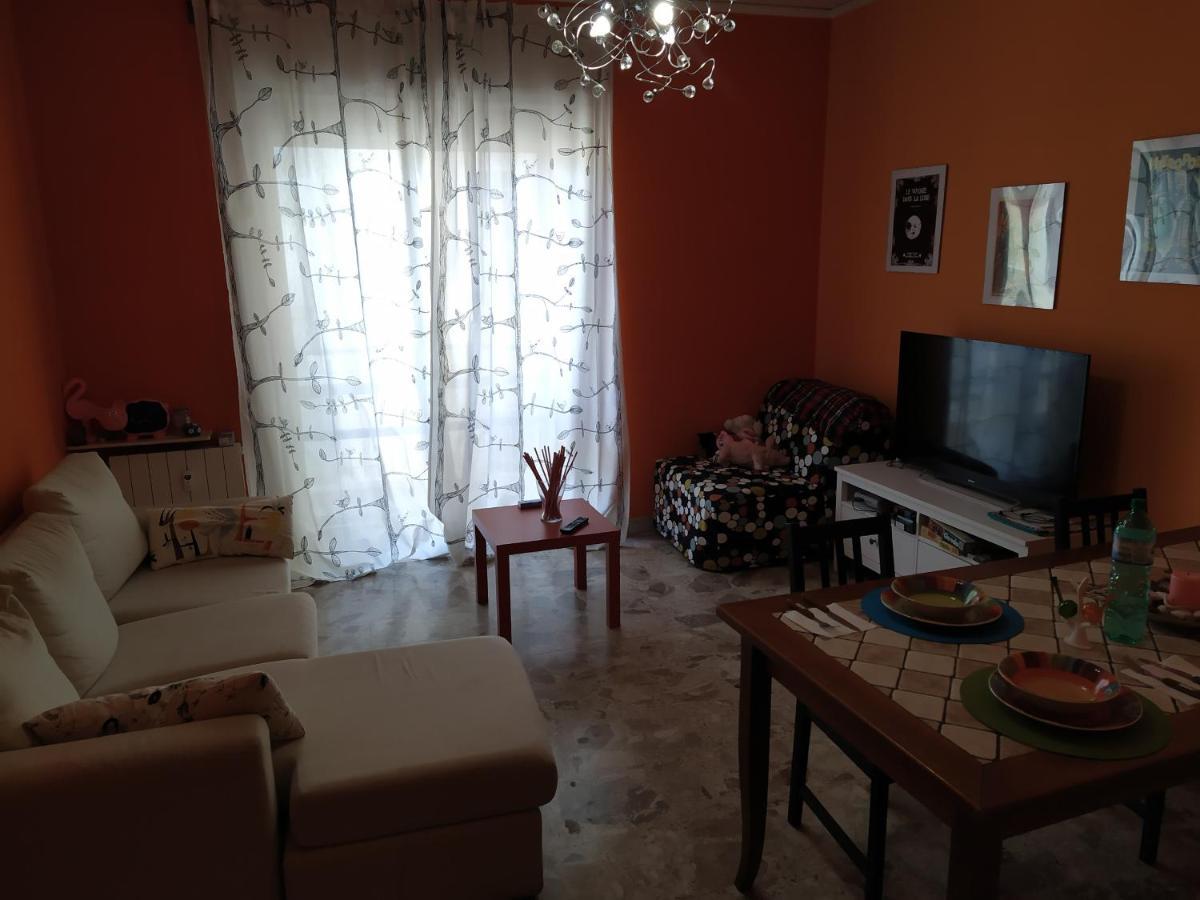 Vesuvio Corner - Spacious And Colorful Apartment In San Giorgio, Very Close To Napoli, Ideal For Families And Groups, Close To Pompeii, Sorrento... San Giorgio a Cremano Eksteriør bilde